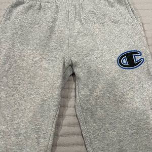 Champion joggers Boys Medium
